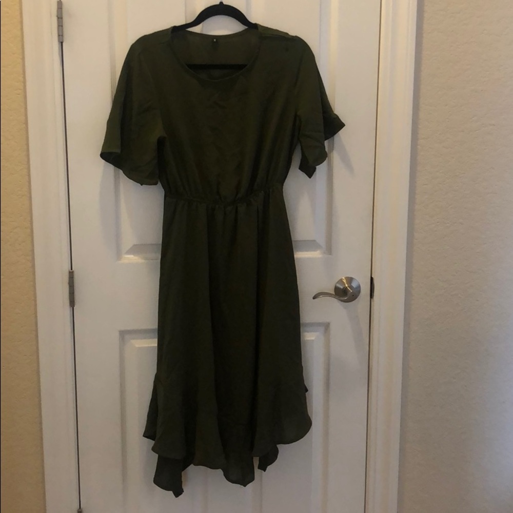 Medium Olive Green short sleeve dress